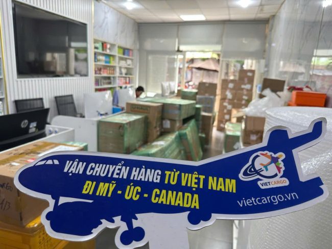 Gửi hàng đi canada giá rẻ