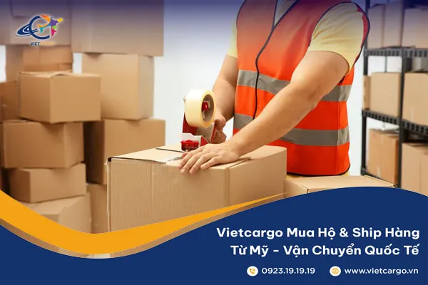 Đóng gói hàng hóa theo tiêu chuẩn để gửi đi